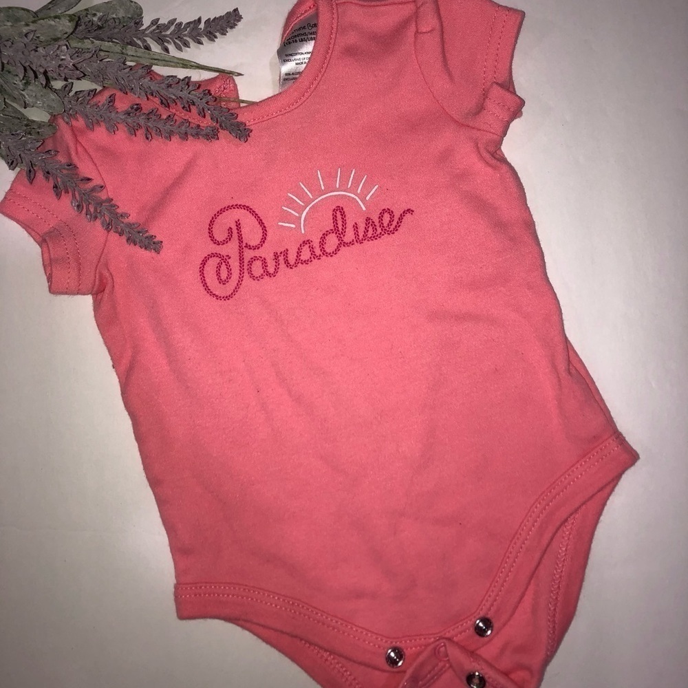 𝅺5 for $10 Sunshine Baby onesie Size 6 months